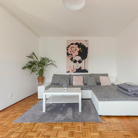 Cosy And Bright Apartment Ljubljana Ngoại thất bức ảnh